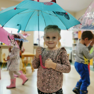 Dziewczynka z parasolką